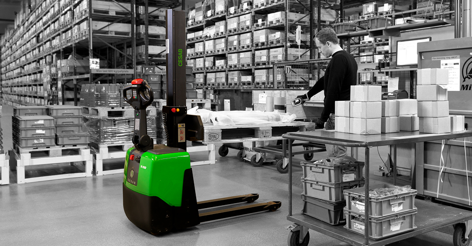 cesab stacker truck s100